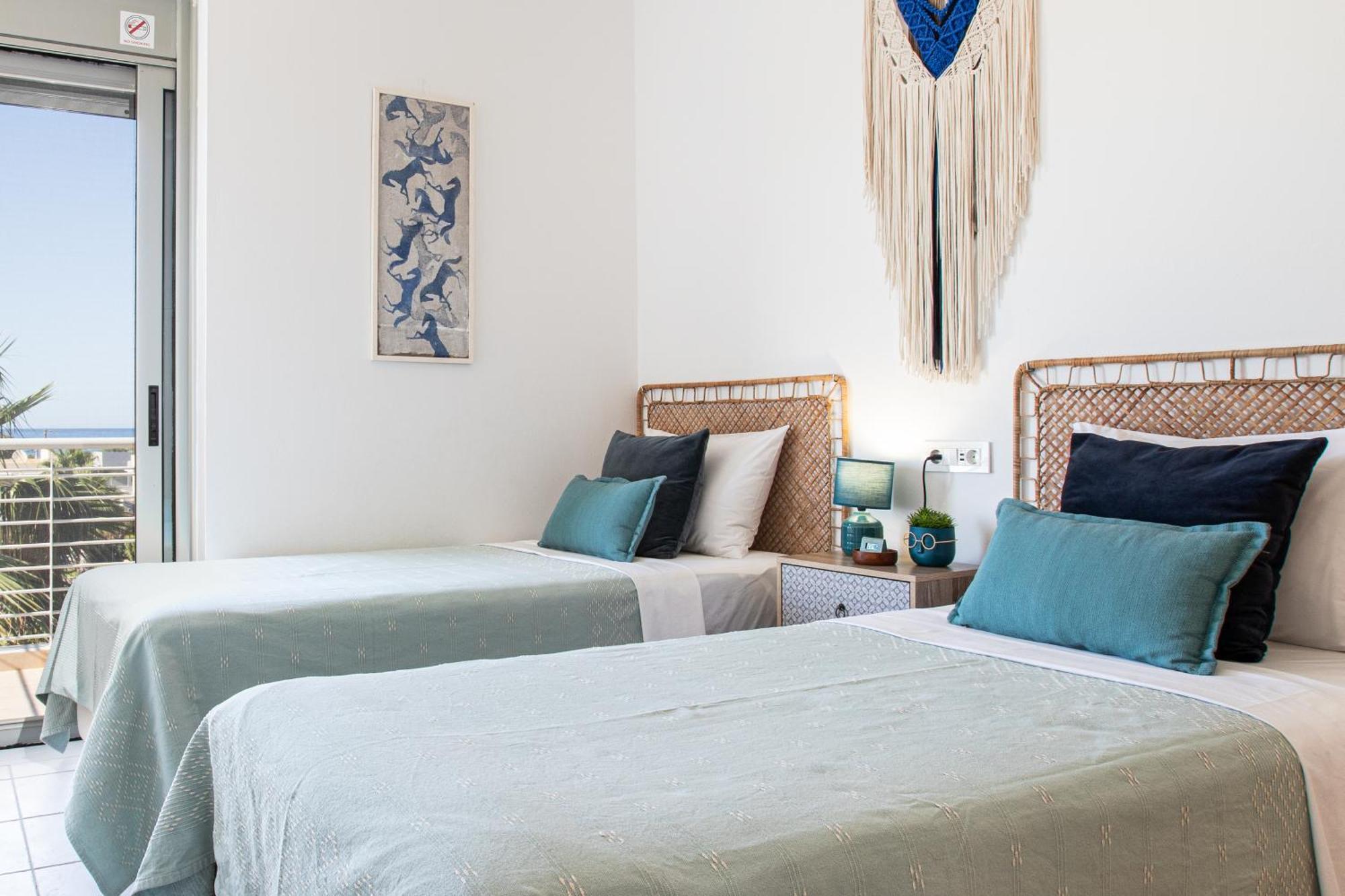 Maleme Yoga Blue Apartment Chania  Ngoại thất bức ảnh