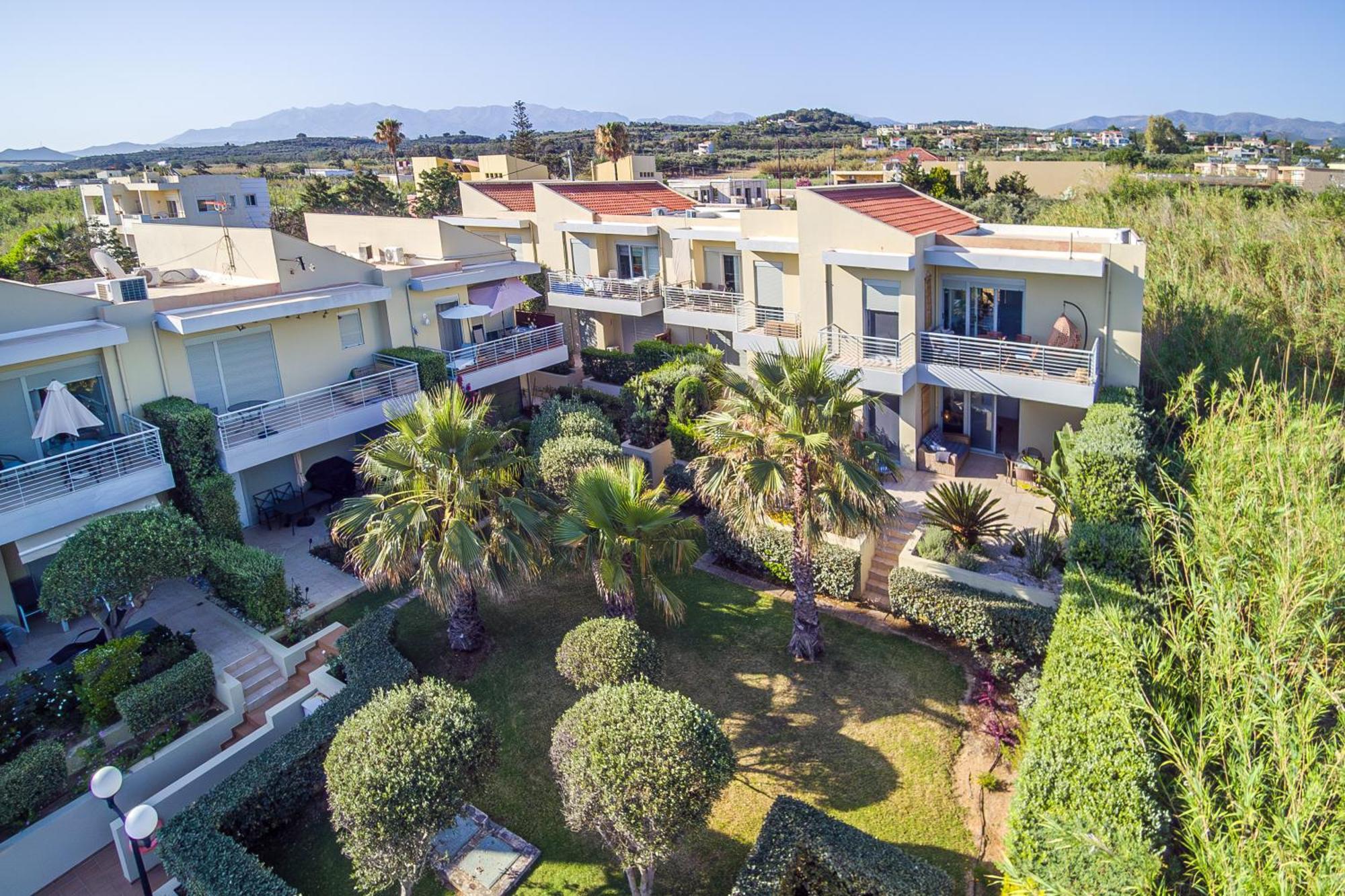 Maleme Yoga Blue Apartment Chania  Ngoại thất bức ảnh