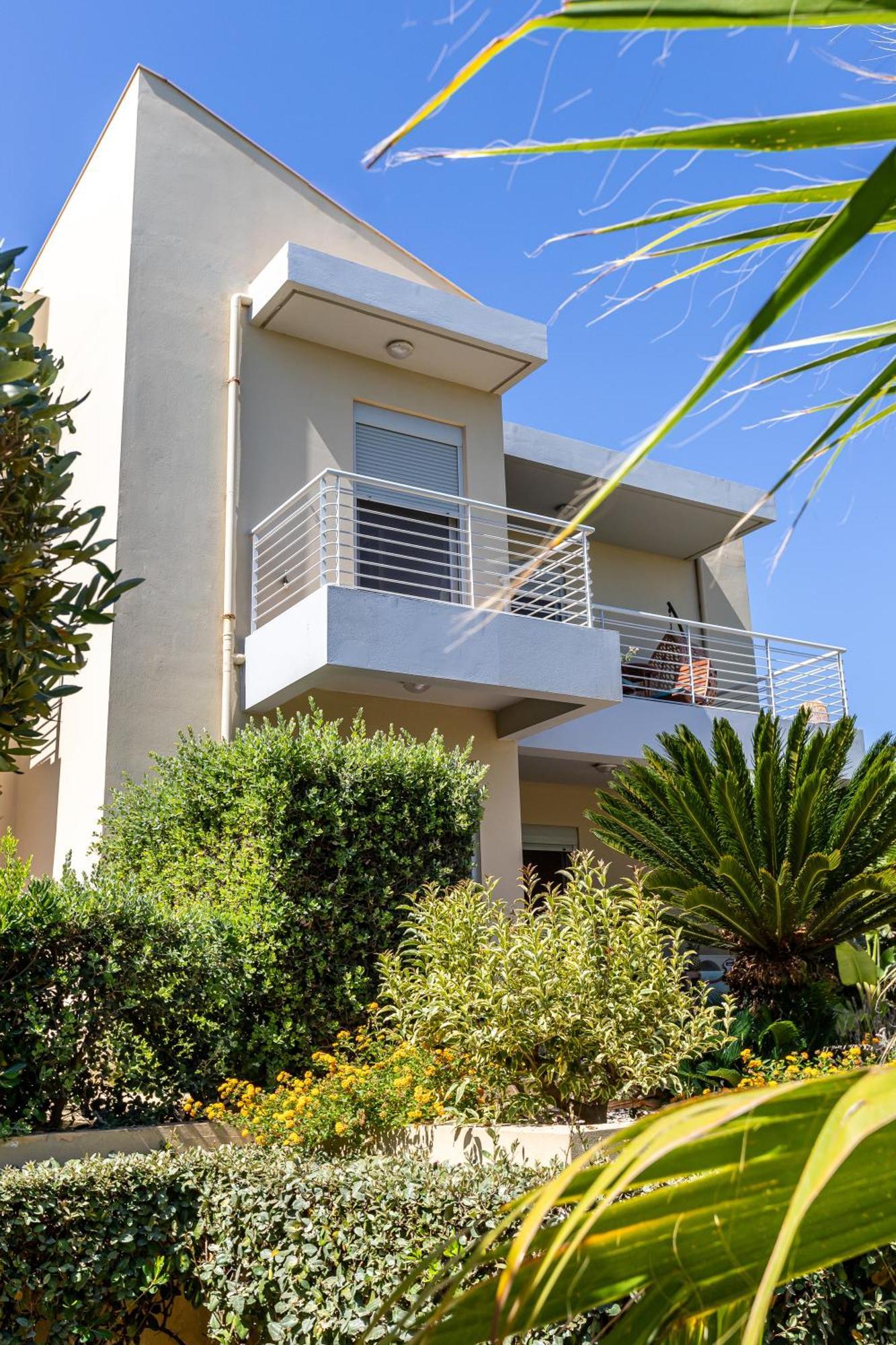Maleme Yoga Blue Apartment Chania  Ngoại thất bức ảnh