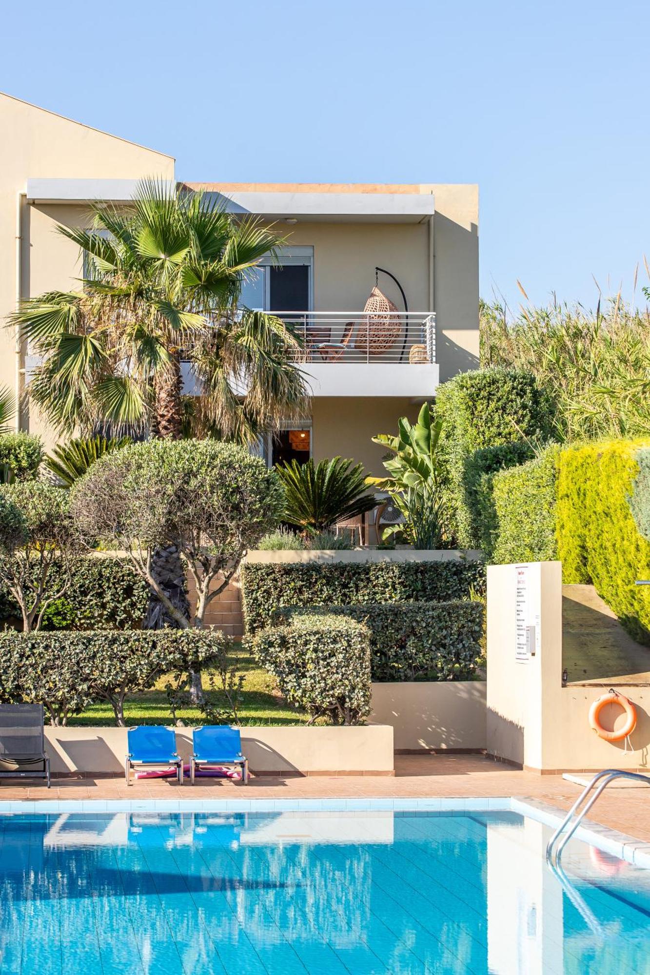 Maleme Yoga Blue Apartment Chania  Ngoại thất bức ảnh