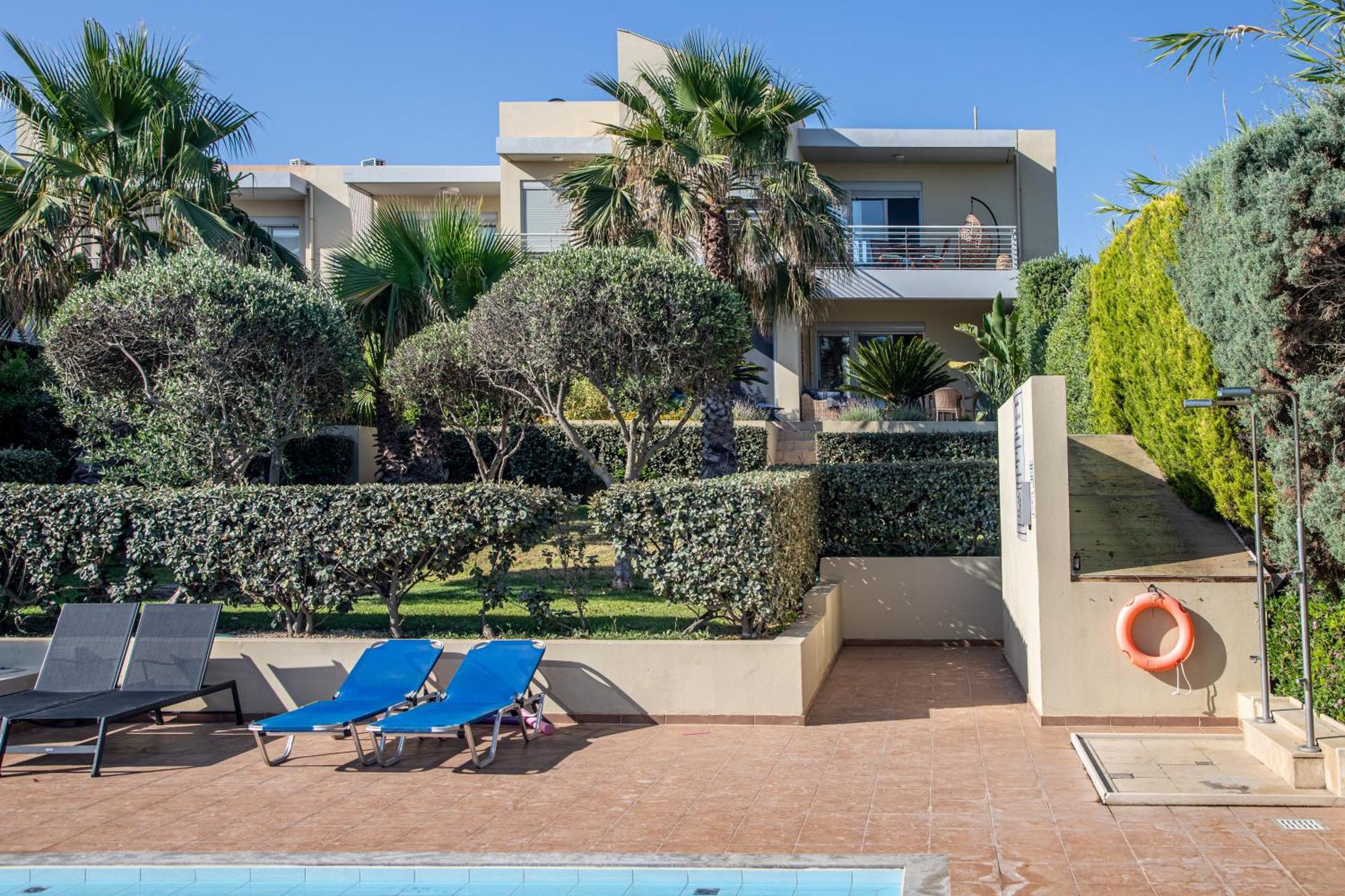 Maleme Yoga Blue Apartment Chania  Ngoại thất bức ảnh